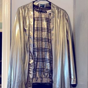 Women’s Vintage shiny silver top set. Joanna and Orare